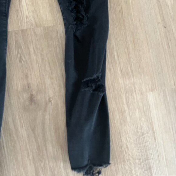 American Eagle Jean Women's Hi-Rise Jegging Super Stretch Black Distressed Sz 4 - Picture 2 of 10